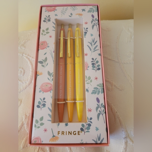 Fringe Studio Other - Fringe Studio Floral Pen Set - Coral Pink Box with White Lettering